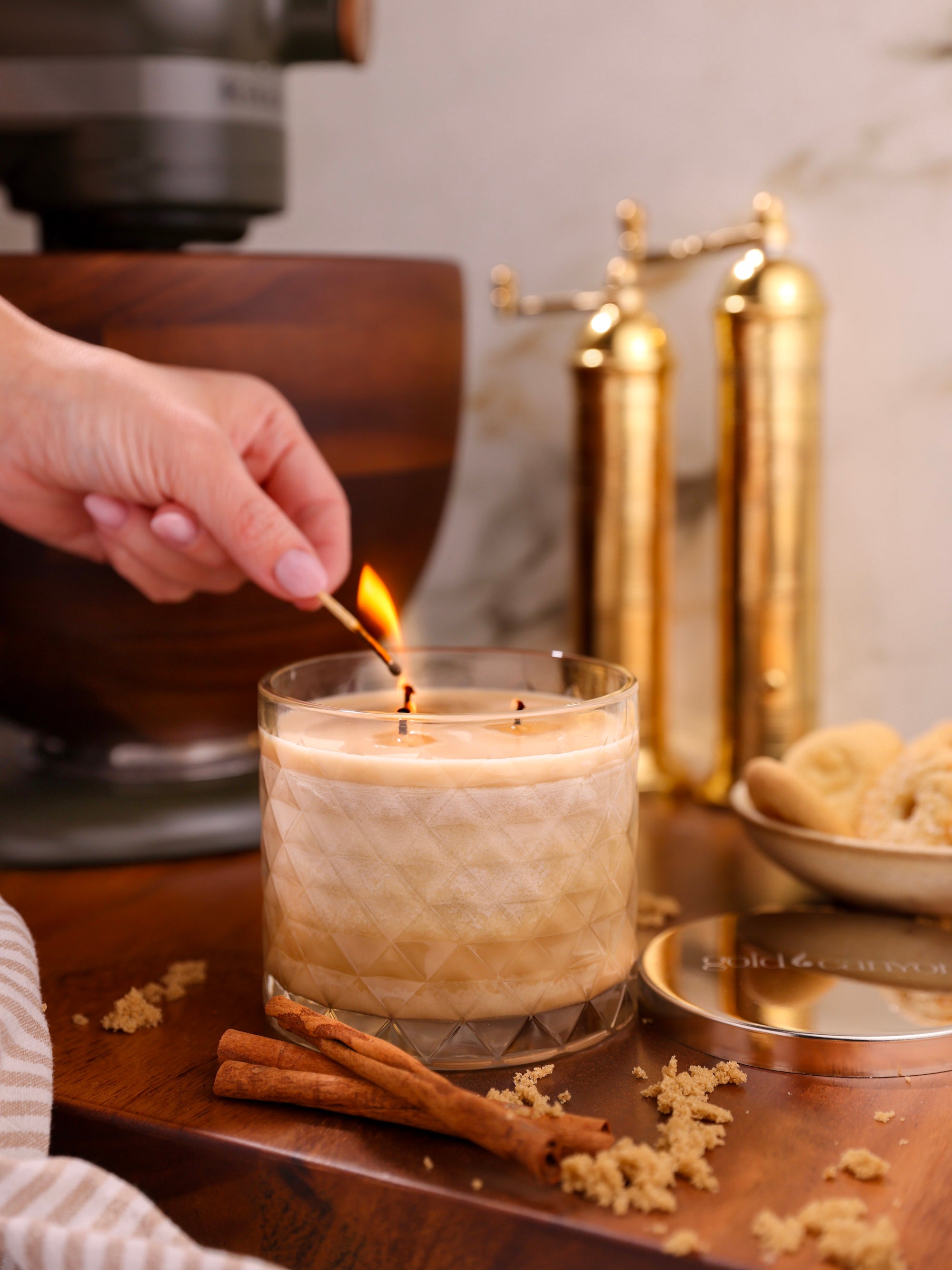 What Candle Smells Like Sol de Janeiro?